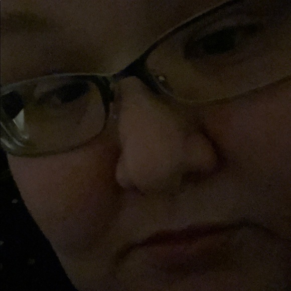 Meet your Posher, Anne - Picture 1 of 1